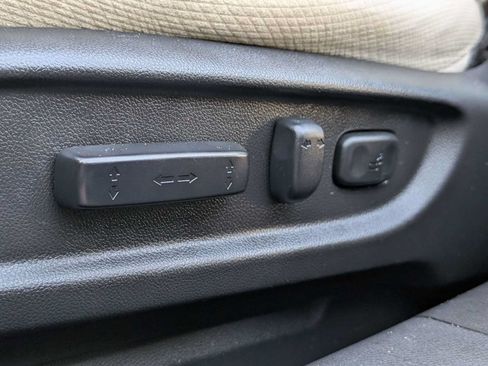 Used 2017 Honda Accord EX image 25