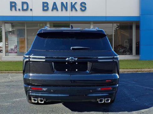 New 2026 Chevrolet Traverse RS w/ LPO, Floor Liner Package FWD image 4