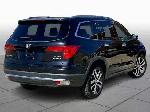 Used 2017 Honda Pilot Elite image 13