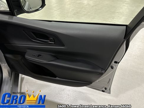 New 2026 Toyota Prius LE image 38