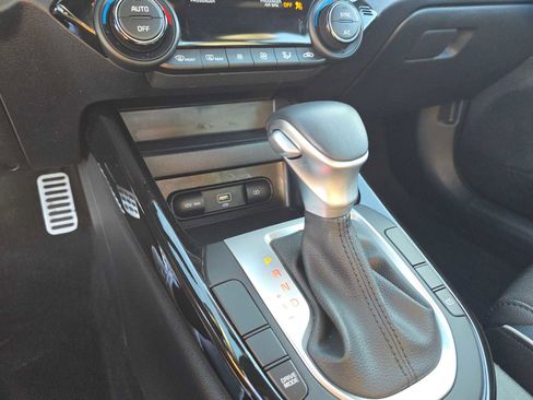 Used 2024 Kia Forte GT-Line image 32