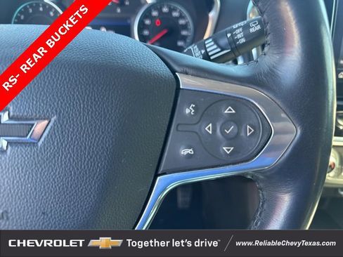 Used 2021 Chevrolet Traverse RS image 28