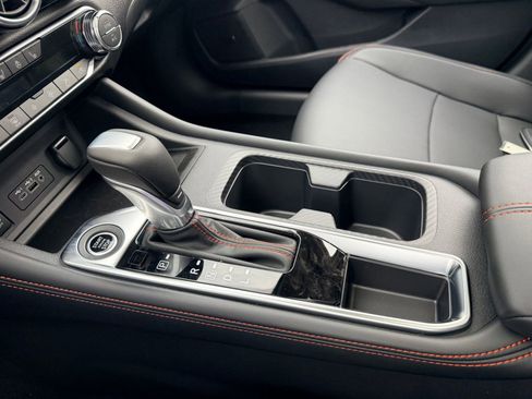 New 2025 Nissan Sentra SR image 26