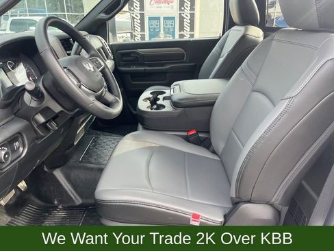 Used 2025 RAM 5500 Tradesman image 9