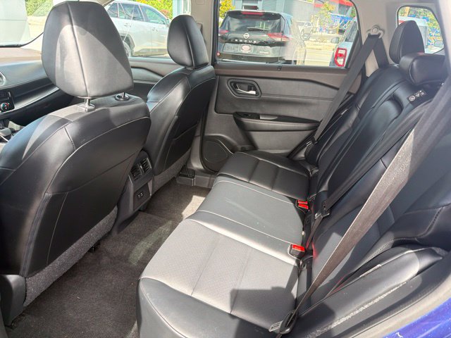 Used 2023 Nissan Rogue SV w/ SV Premium Package AWD/4WD image 24