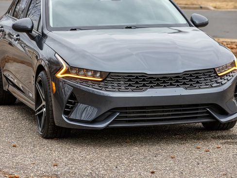 Used 2021 Kia K5 LXS image 6