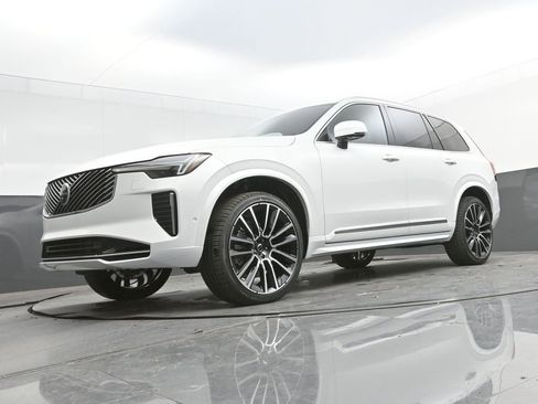 New 2026 Volvo XC90 B6 Plus w/ Protection Package Premier AWD/4WD image 31