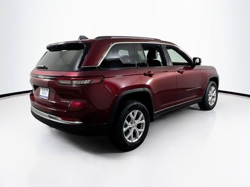 Used 2022 Jeep Grand Cherokee Limited image 5