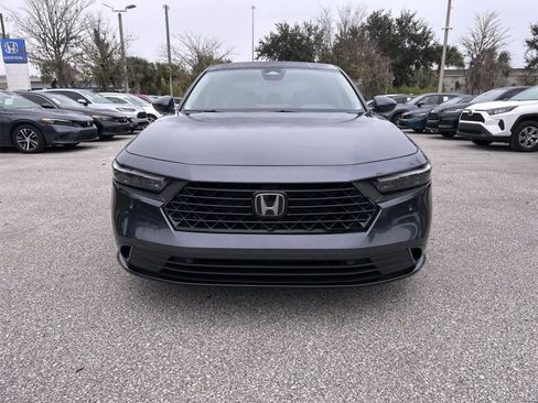 Used 2023 Honda Accord EX-L image 9