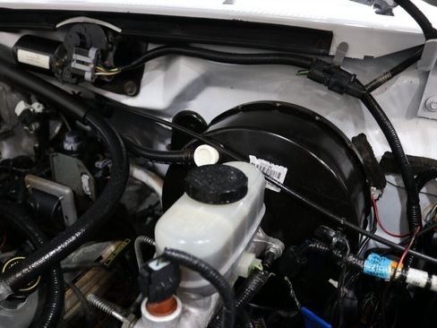 Used 1995 Ford F250 XLT image 36