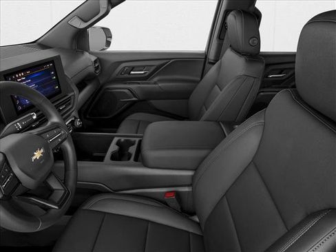 New 2026 Chevrolet Silverado EV LT image 6