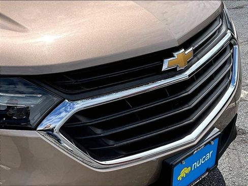 Used 2018 Chevrolet Equinox LS AWD/4WD image 30
