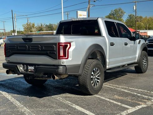 Used 2019 Ford F150 Raptor w/ Equipment Group 801A Mid image 7