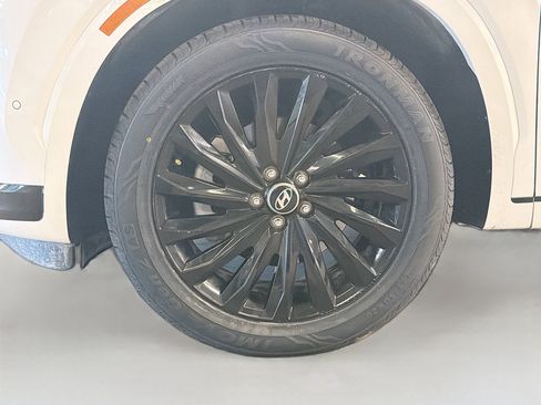 Used 2024 Hyundai Palisade Calligraphy image 11