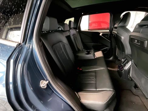 Used 2025 BMW X3 xDrive30i w/ Convenience Package image 19