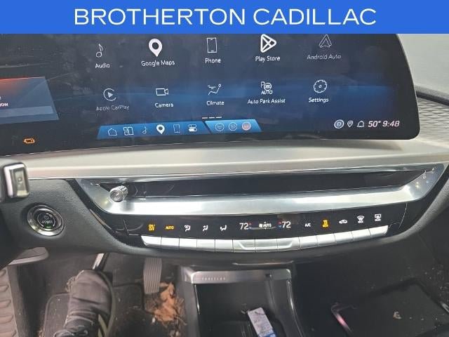 Used 2024 Cadillac Lyriq Sport AWD/4WD image 16