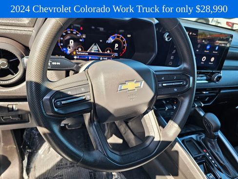Used 2024 Chevrolet Colorado W/T RWD image 25