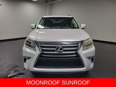 Used 2017 Lexus GX 460 w/ Navigation Package AWD/4WD image 2