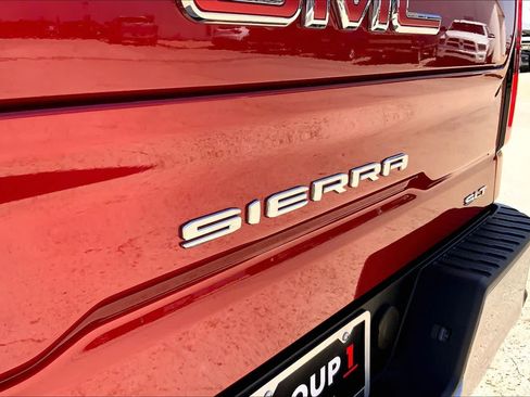 Used 2025 GMC Sierra 1500 SLT w/ SLT Premium Package AWD/4WD image 31