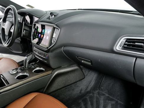 Used 2023 Maserati Ghibli Modena image 23