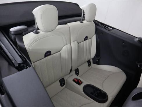 New 2026 MINI Cooper S image 29