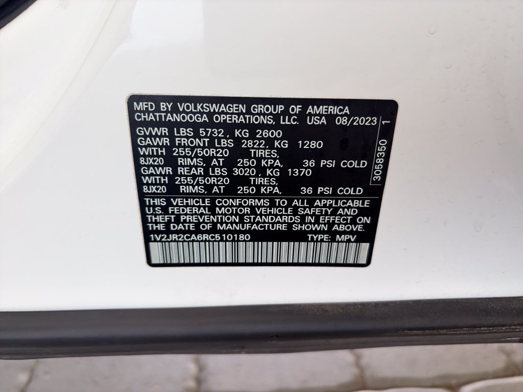 Certified 2024 Volkswagen Atlas SE w/ Panoramic Sunroof Package FWD image 45