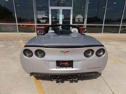 Used 2012 Chevrolet Corvette Grand Sport w/ 3LT Preferred Equipment Group RWD image 8