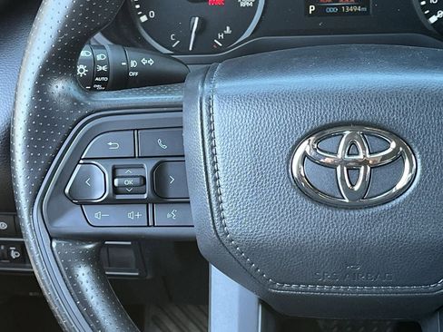 Used 2025 Toyota Tundra SR5 RWD image 12