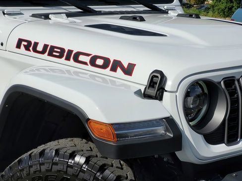 New 2026 Jeep Gladiator Rubicon image 10