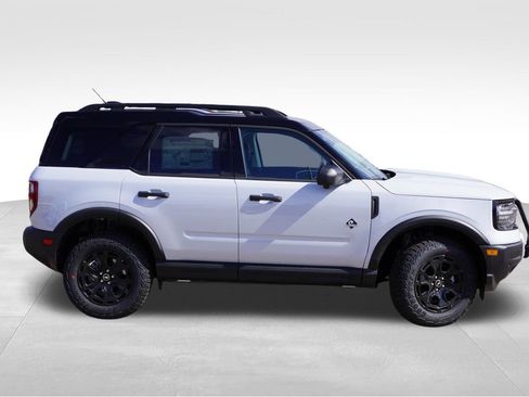 New 2026 Ford Bronco Sport Outer Banks AWD/4WD image 2