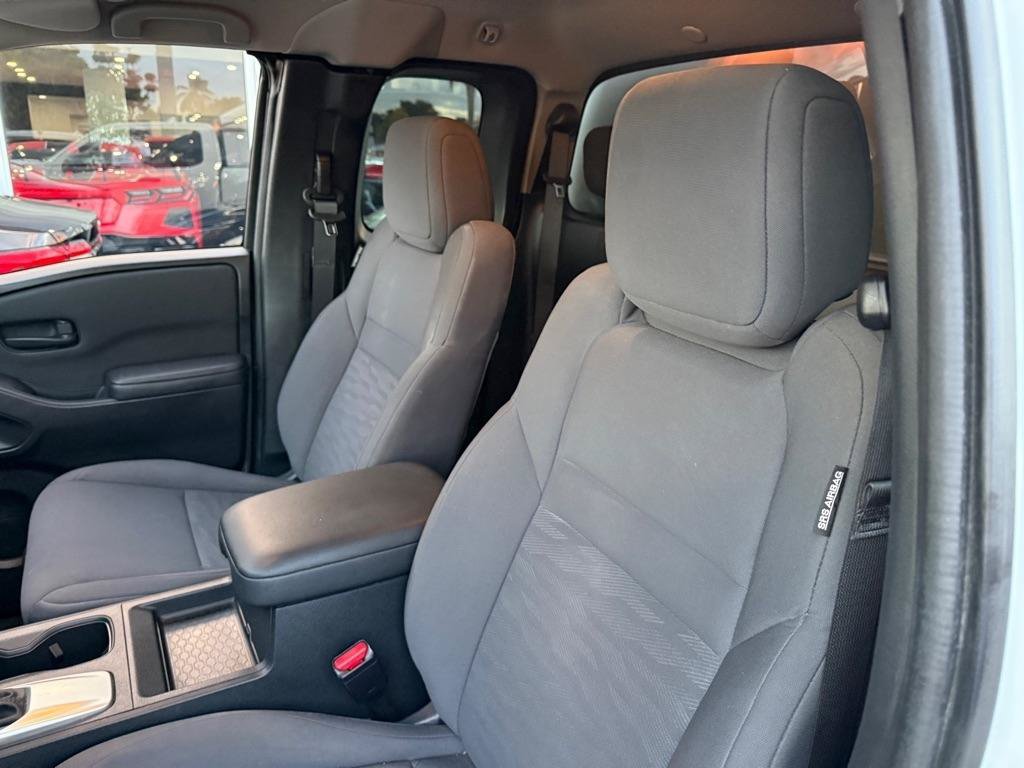 Used 2024 Nissan Frontier S w/ Technology Package RWD image 29