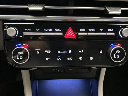 Certified 2025 Hyundai Tucson SEL image 27