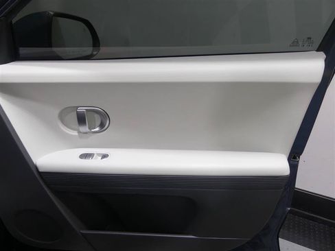 Used 2024 Hyundai Ioniq 5 SEL AWD/4WD image 19