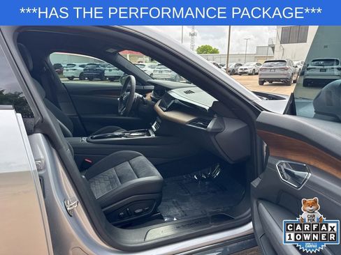 Used 2022 Audi e-tron GT Premium Plus image 24