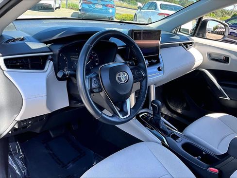 Used 2024 Toyota Corolla Cross LE AWD/4WD image 17