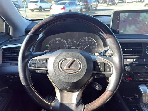 Used 2021 Lexus RX 350L Luxury w/ Accessory Package image 17