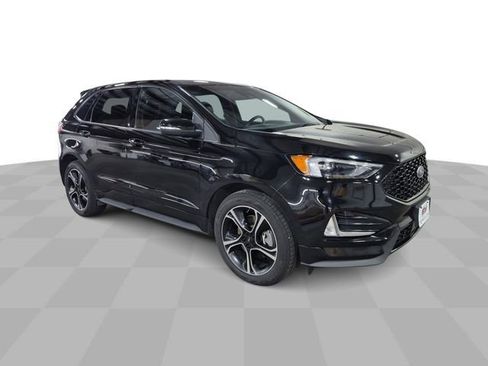 Used 2019 Ford Edge ST w/ Convenience Package AWD/4WD image 2