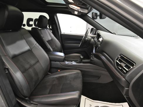 Used 2022 Dodge Durango R/T w/ Blacktop Package image 16