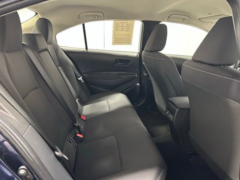 Used 2025 Toyota Corolla LE image 54