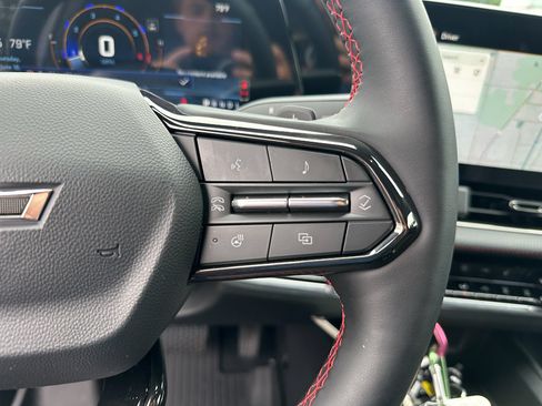 Used 2026 Chevrolet Equinox RS w/ Safety and Technology Package FWD image 22