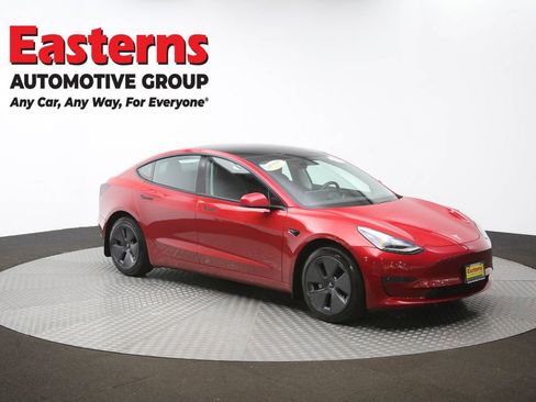 Used 2021 Tesla Model 3 Standard Range Plus image 47