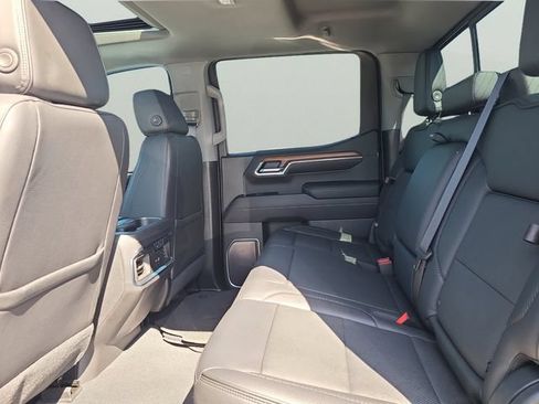 Used 2023 GMC Sierra 1500 Denali w/ Denali Reserve Package AWD/4WD image 6