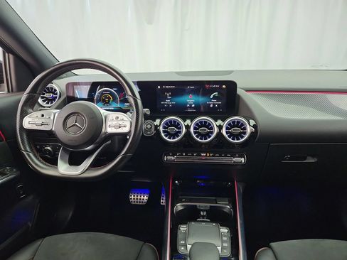 Used 2022 Mercedes-Benz GLA 35 AMG 4MATIC image 25