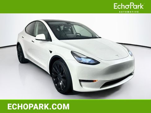 Used 2022 Tesla Model Y Performance AWD/4WD image 1