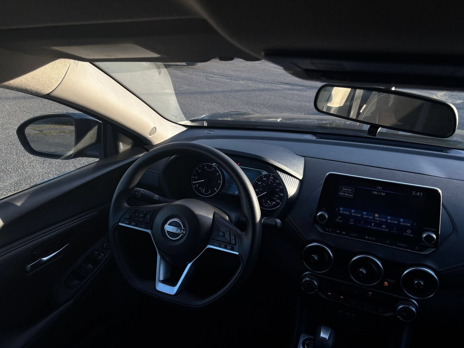 Used 2025 Nissan Sentra SV FWD image 29
