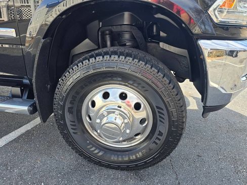 Used 2016 RAM 3500 Laramie image 14