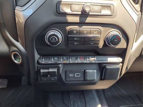 New 2026 Chevrolet Silverado 1500 Custom AWD/4WD image 27