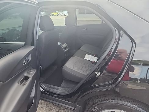 Used 2023 Chevrolet Equinox LT AWD/4WD image 10