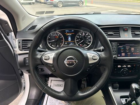 Used 2019 Nissan Sentra SV image 16