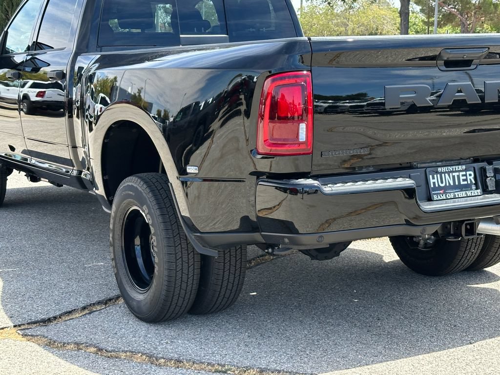 New 2026 RAM 3500 Big Horn AWD/4WD image 5